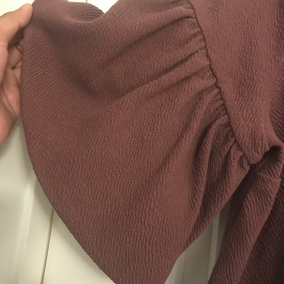 Express Petite Textured Short Bell Sleeve Top - Picture 5 of 5